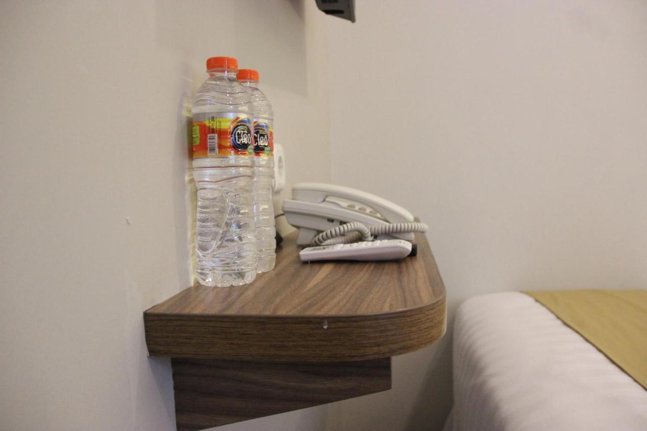 Front One Cabin Malioboro Jogja يوغياكارتا المظهر الخارجي الصورة